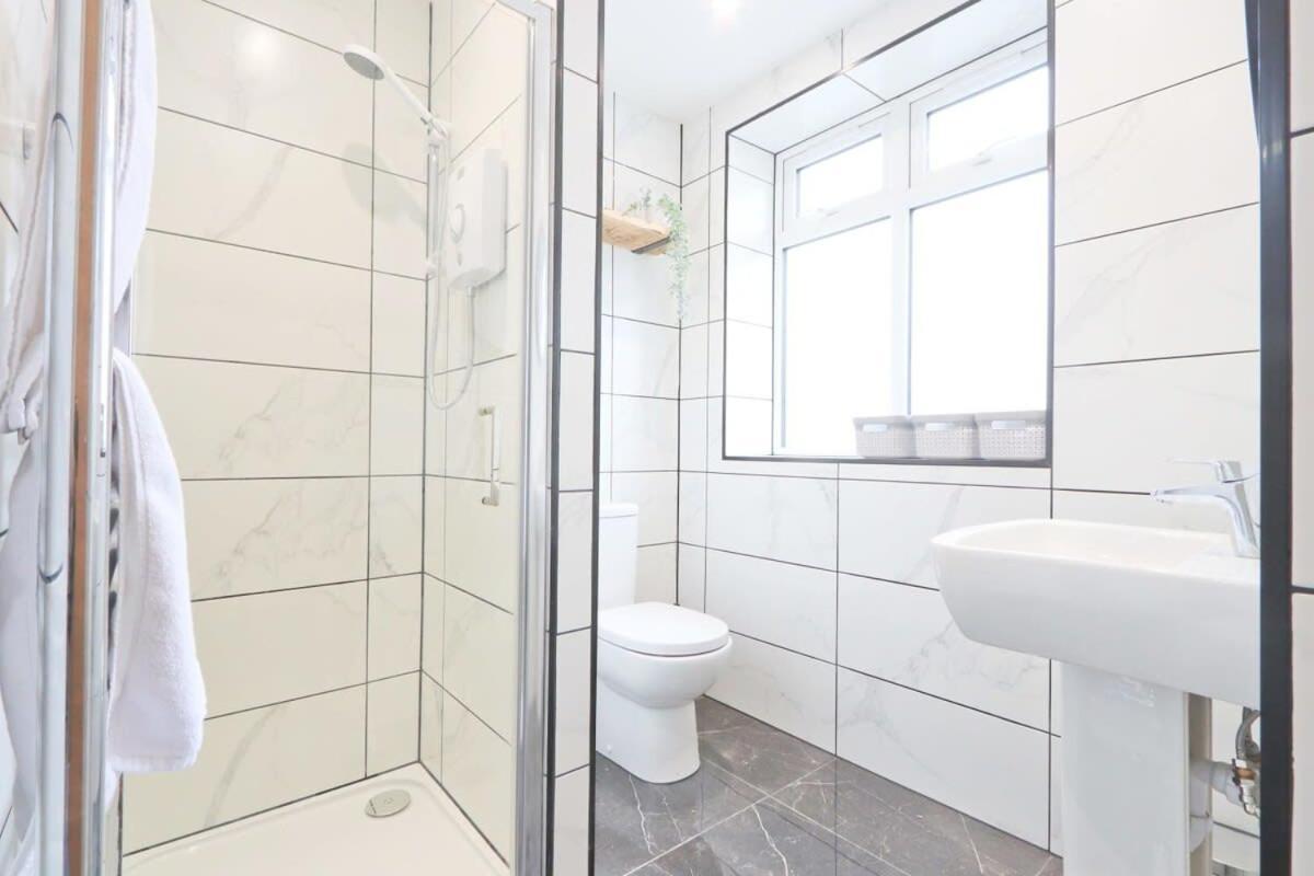 Fishponds 6 Bedroom House * Bristol