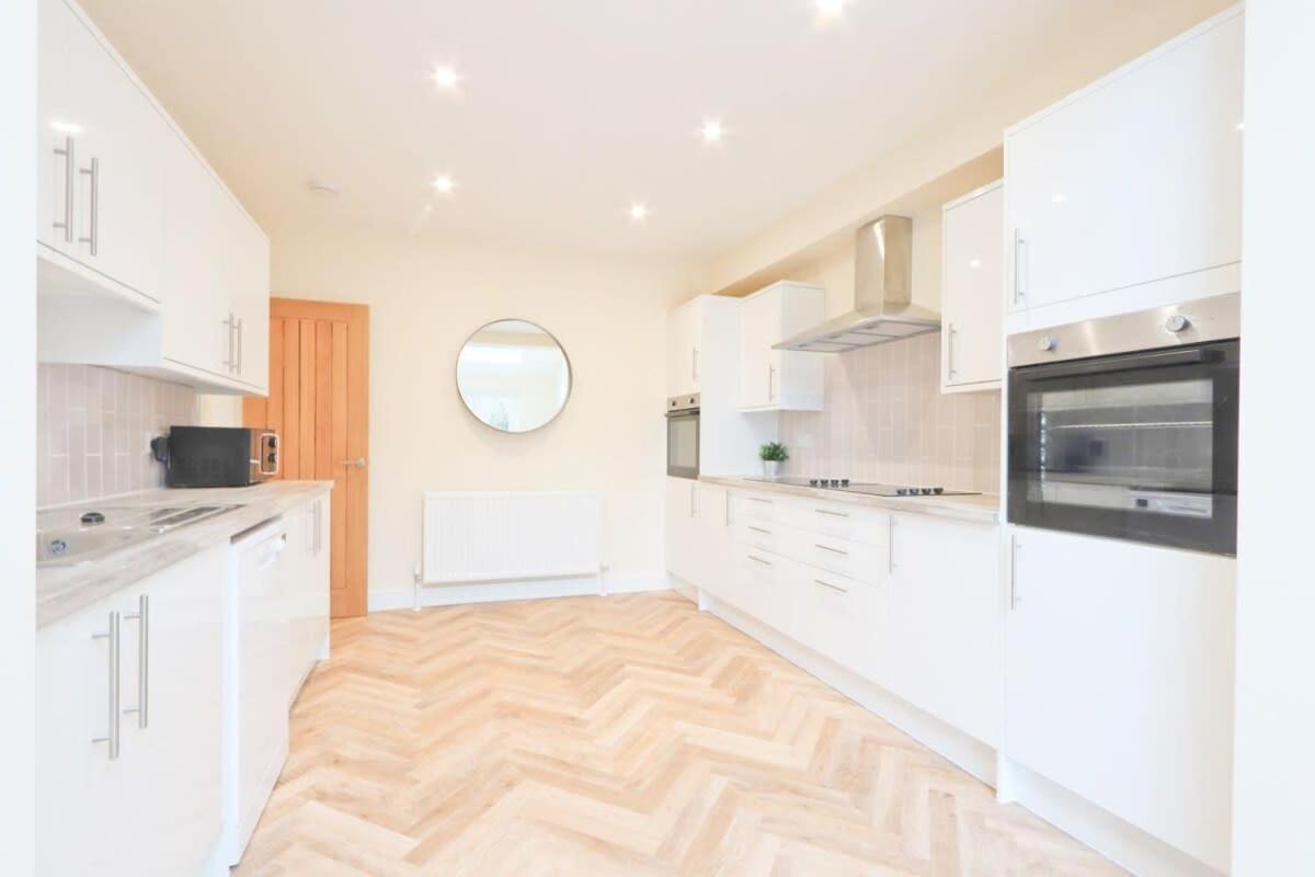 Holiday home Fishponds 6 Bedroom House Bristol